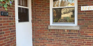 Lovely Two Bedroom Home on a Quiet Street Gallery 32