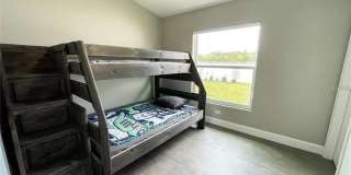 18505 3RD AVENUE Gallery 9