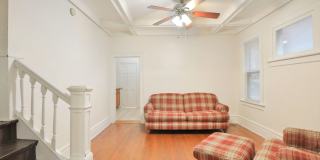 Central Campus - Newly renovated 4 Bedroom 2 Bathroom House Gallery 10