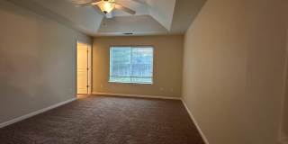 Well maintained home in desirable neighborhood! Gallery 30