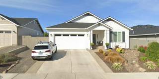 CUSTOM BUILT HOME IN NEWER UPCOMING EAST MEDFORD Gallery 3