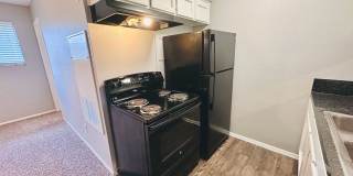 Awesome open Studio Apartments Close to Downtown Gallery 34