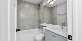 1220 N Lasalle Gallery 4