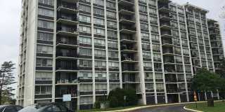 8815 W Golf Rd Apt 2C Gallery 1