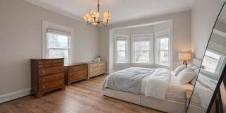 401 washington St. Gallery 3