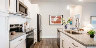 Somerset Upscale Apartments Gallery 19