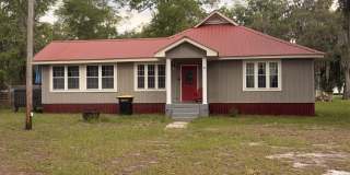 2075 NE Dallas Bluff Road NE Gallery 1