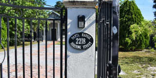 2218 Harding St Gallery 19