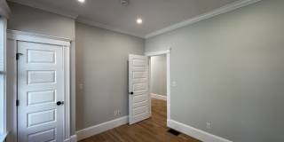 170 Webster Ave Gallery 5