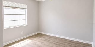 16518 SILVERHILL DRIVE Gallery 7