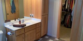 Nice 3 Bedroom 2.5 Bathroom Townhome in Hudson Gallery 12