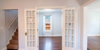 612 Lavina Street Gallery 12