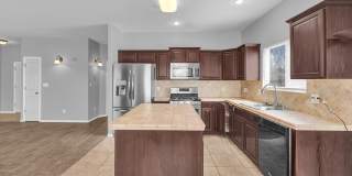 6825 STEFFERS Lane Gallery 5