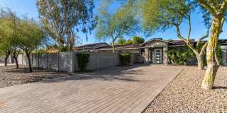 10069 E Paradise Drive Gallery 1