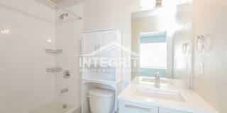 3 Bed/2.5 Bath, 1294 Sqft - 5557 W 10th Ave Lakewood, CO 80214 Gallery 33