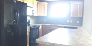 Pet Friendly Property in Evergreen Ridge Available in NW Bismarck! Gallery 4