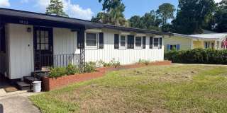 1932 CRESCENT Boulevard Gallery 2