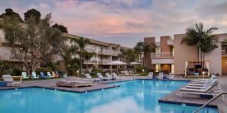 Bayside at Coronado Gallery 32