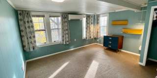 Great Montford location, Partially Furnished Studio Apartment, Utilities Included! Gallery 8