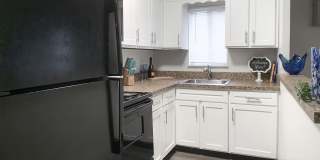 Pine Ridge Apartments Gallery 17