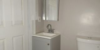 5404 Black St Gallery 10