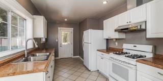 Beautiful 1918 Oakland Home!! Gallery 11
