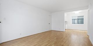 1672 Federal Ave Gallery 2