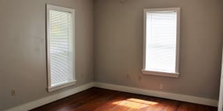 704 East Academy Street Gallery 4