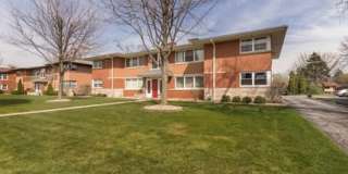 1321 Balmoral Ave Gallery 1