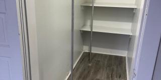 1002 Charles St Gallery 11