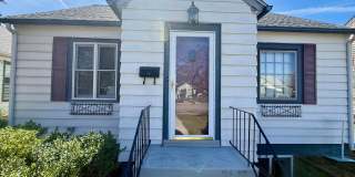 3 Bedroom / 2 Bath Home - Bespoke Elegance in the University District! Gallery 28