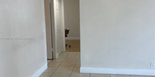 3300 NE 191st St Gallery 11