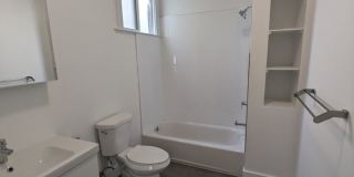 1048_DIVIS Gallery 14