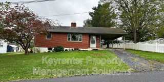 2212 Third St. Gallery 1