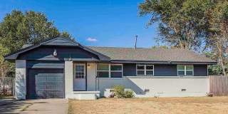 4517 Northwest Cheyenne Ave Gallery 1