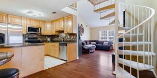 10208-C ASHBROOKE Court Gallery 10