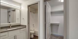 Charter Club Apartments Gallery 21