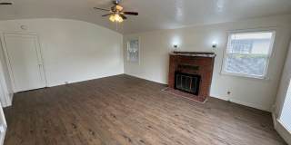 Charming 3 Bedroom, 1 Bath Near Down Town! Gallery 13