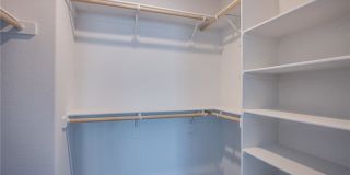 843 Watford Place Gallery 22