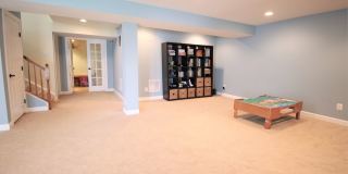Spacious Home in Port Potomac Gallery 32