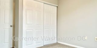 18231 Fox Chase Cir Gallery 26