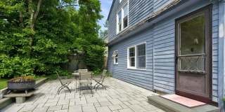 14 W DELAWARE Avenue Gallery 33