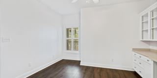 724 Harbor Boulevard Gallery 30