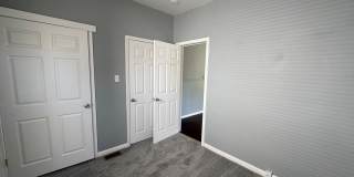 Near Eastside 3 Bedroom 2 Bath with Central air Gallery 12
