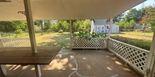 3 bed, 1 bath, 1 car garage Gallery 16