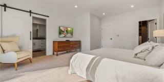2402 Orchid Hill Place Gallery 13
