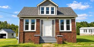 Charming One Bedroom Home with Versatile Bonus Space Near Grove City Gallery 1