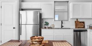 Now leasing in West Temple! Gallery 1