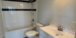 2185 E WHEAT Road Gallery 23