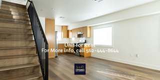 Townhome - 3 Bedrooms-2.0 Baths - Cudahy Gallery 1